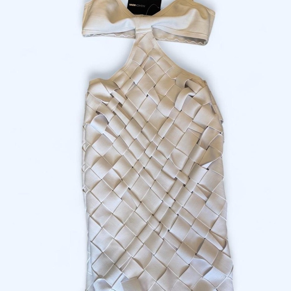 White cut out party dress - Picture 3 of 6